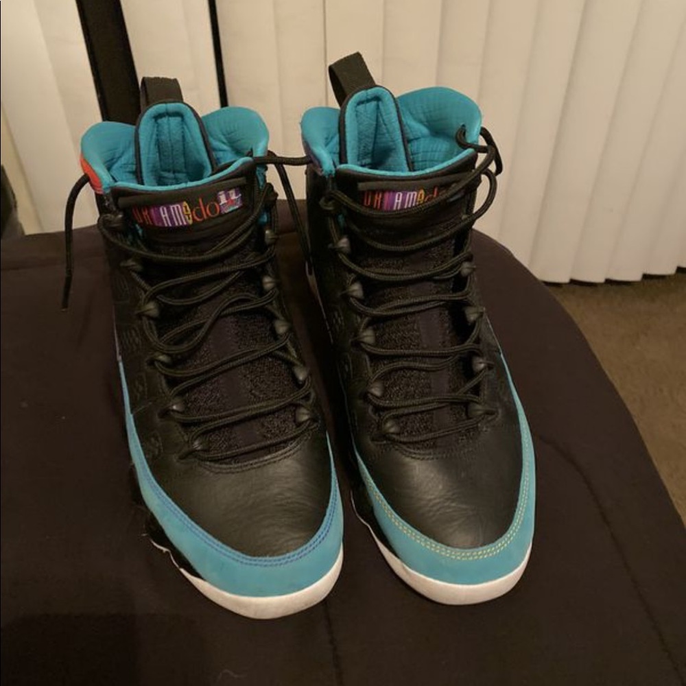 Dream it do it retro 9s size 8.5